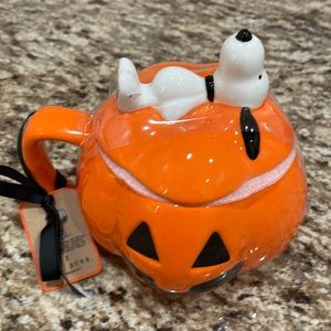 NWT Snoopy Peanuts It’s Great Pumpkin Rae Dunn Mug